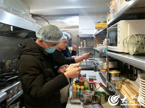 茌平區(qū)市場(chǎng)監(jiān)督管理局開展年夜飯餐飲單位隨機(jī)抽查行動(dòng)，筑牢節(jié)日餐飲安全防線